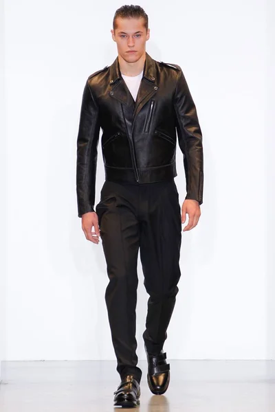 Look 36